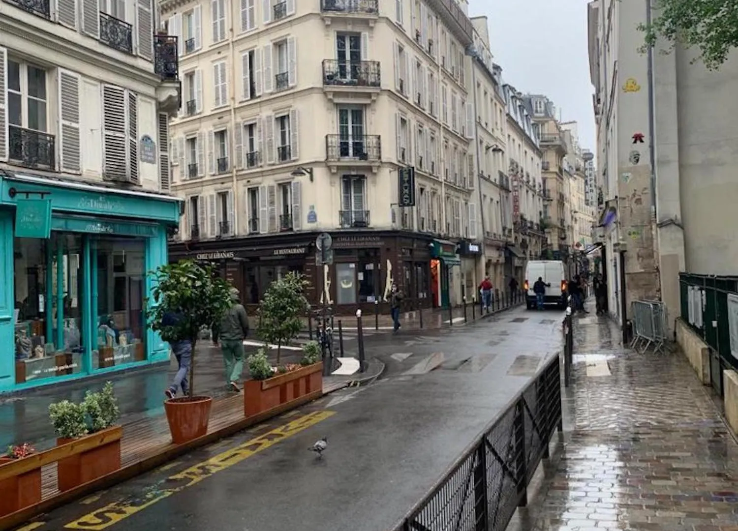 Des Arts * Paris